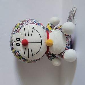 NWT UNIQLO X DORAEMON X TAKASHI